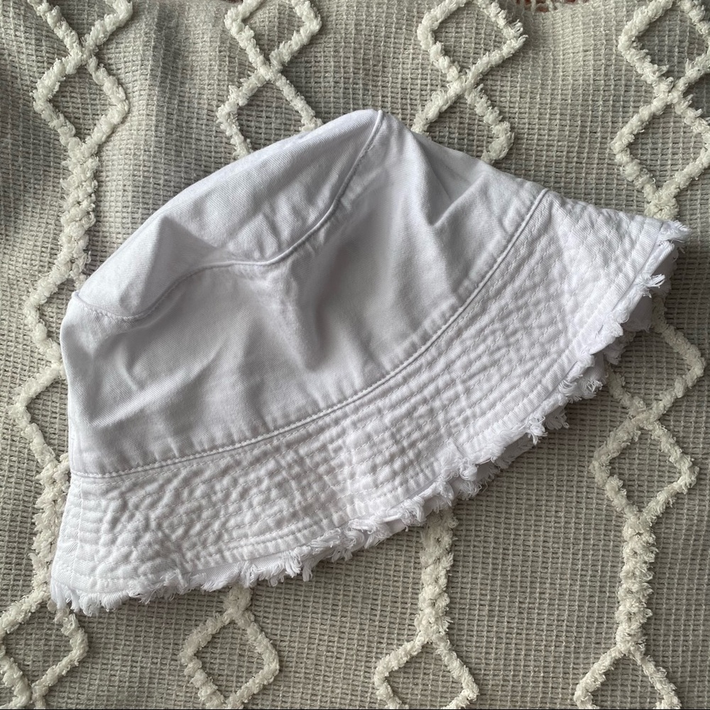 White Bucket Hat